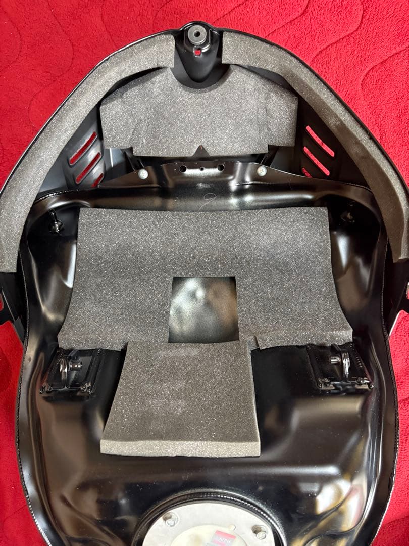 BN6 レースベース　純正タンク　マッドブラック2022年式