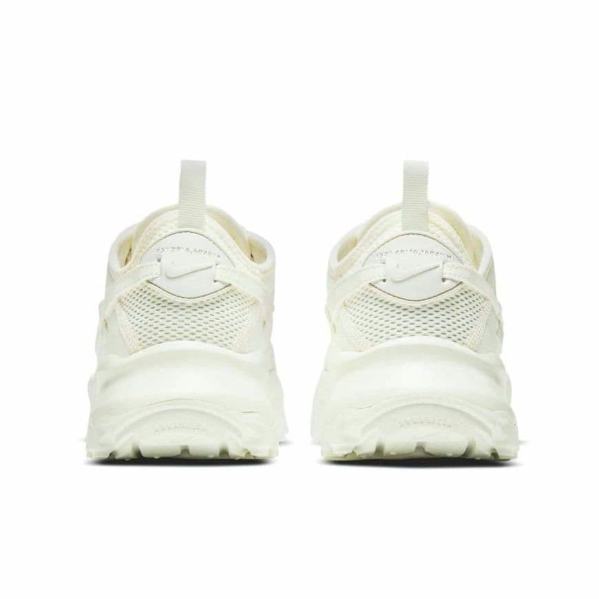 【1時間のみ着用】NIKE TC7900　24cm