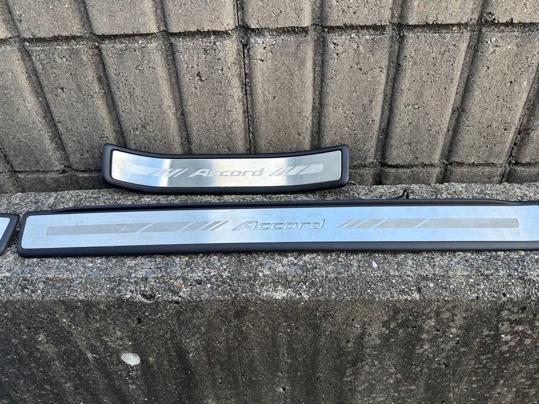 アコード　アコードツアラー　cu cw スカッフプレート　led 青色