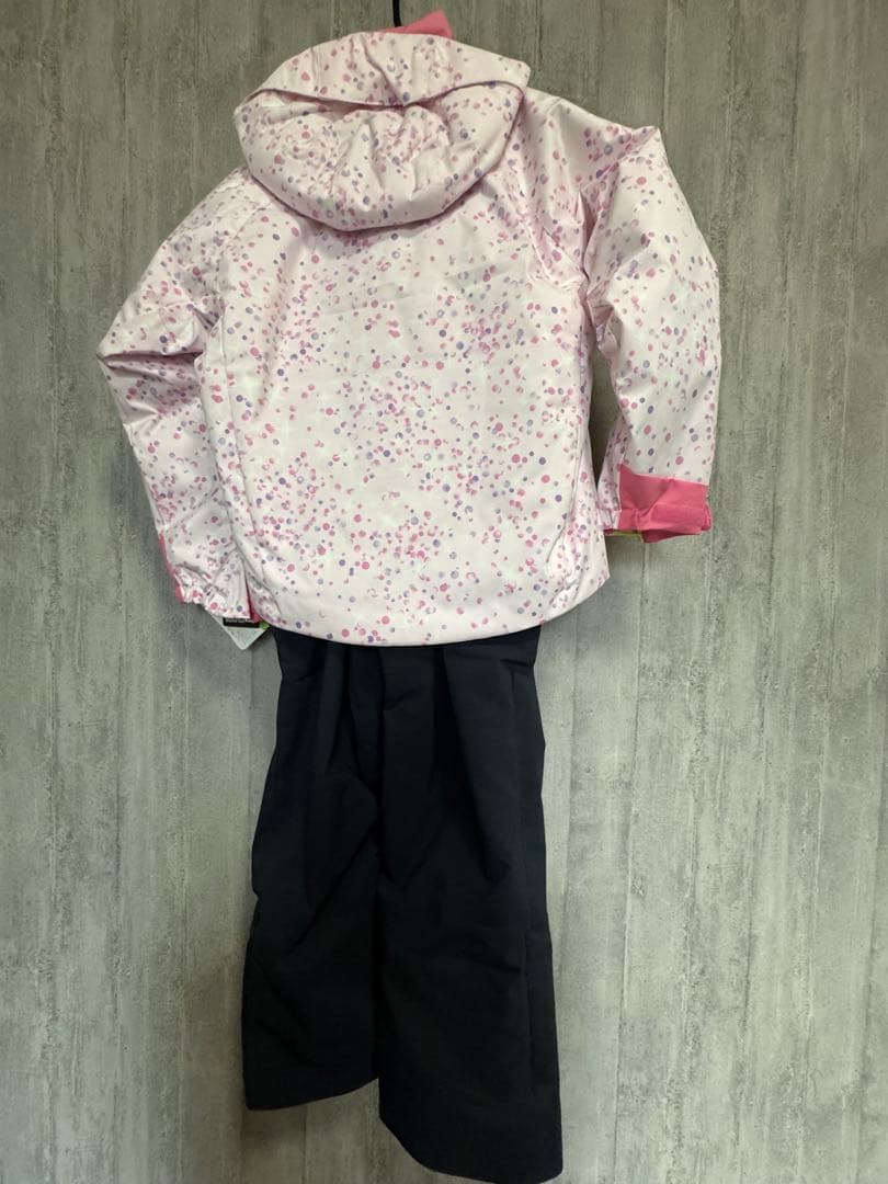【新品未使用 タグ付き】デサント スキーウェア 140サイズ 女の子