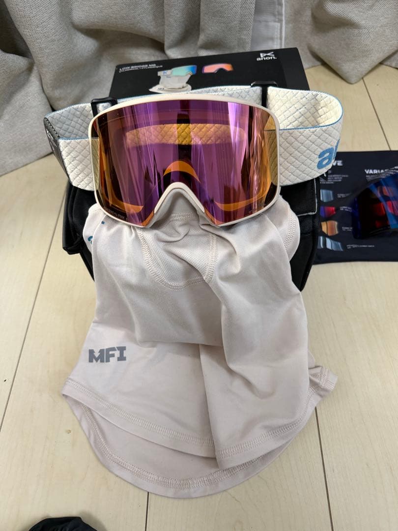 【25/26未使用】anon. M6 OATゴーグル ローブリッジ　バートン