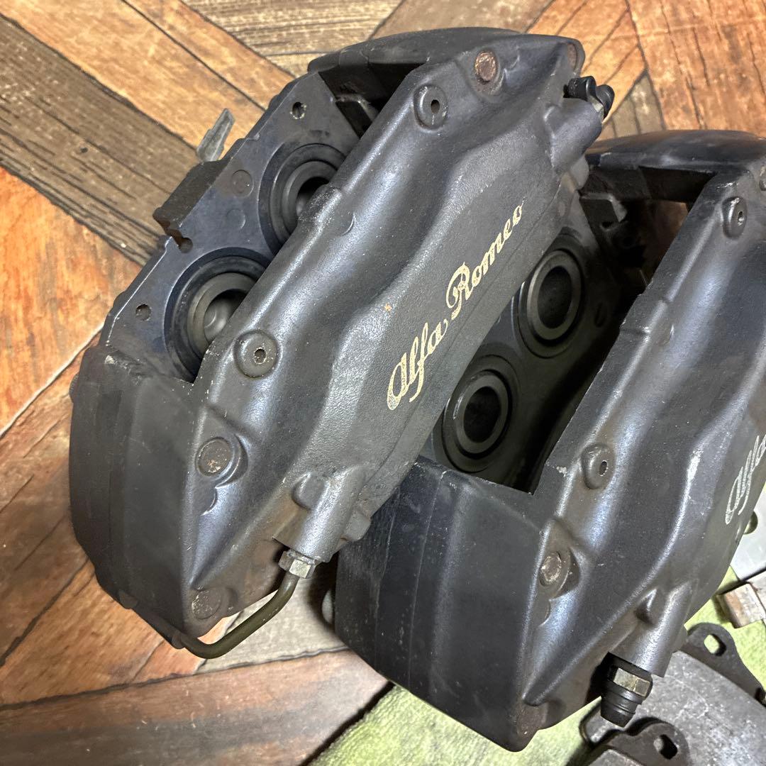 Alfa Romeo ブレラ　ブレンボキャリパー