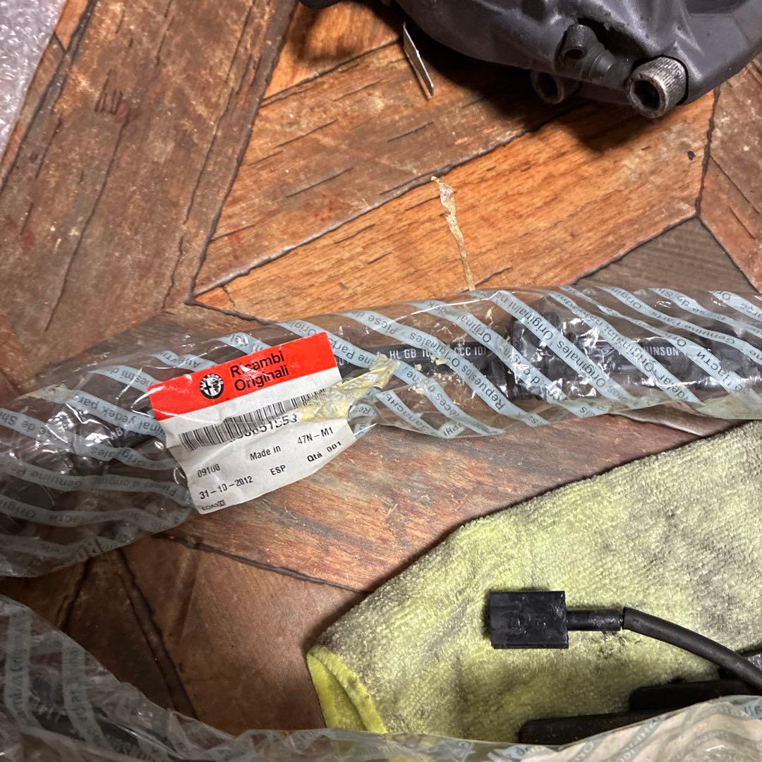 Alfa Romeo ブレラ　ブレンボキャリパー