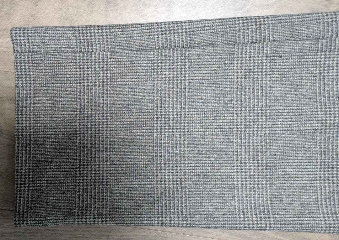 美品　MARGARET HOWELL FOX BROTHERS生地スラックス L