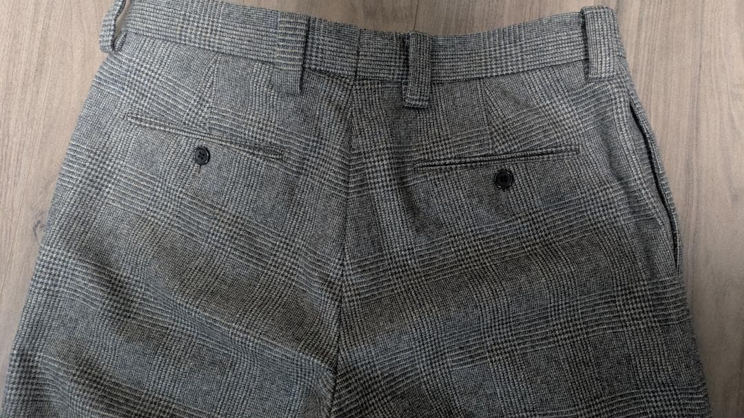 美品　MARGARET HOWELL FOX BROTHERS生地スラックス L