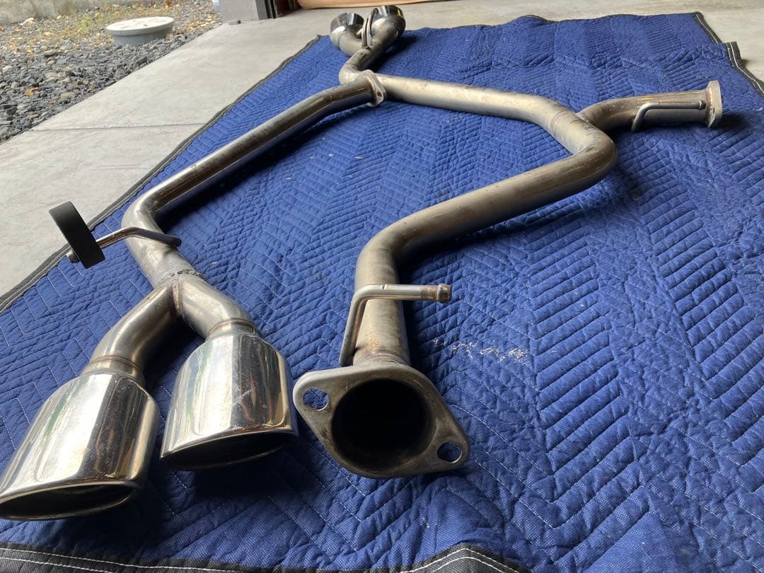 M*様 30アルファード30ヴェルファイア ワンオフリアピースマフラー