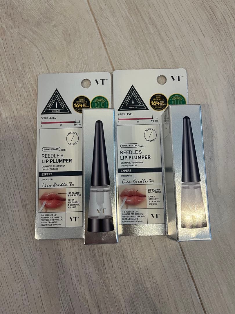 【値下げ】VTコスメリードルSリッププランパー4.3g保湿透明ツヤ感リップグロス