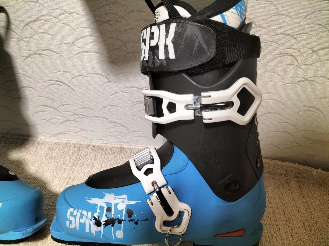中古 スキーブーツ SALOMON spk 27.0cm 27.5cm