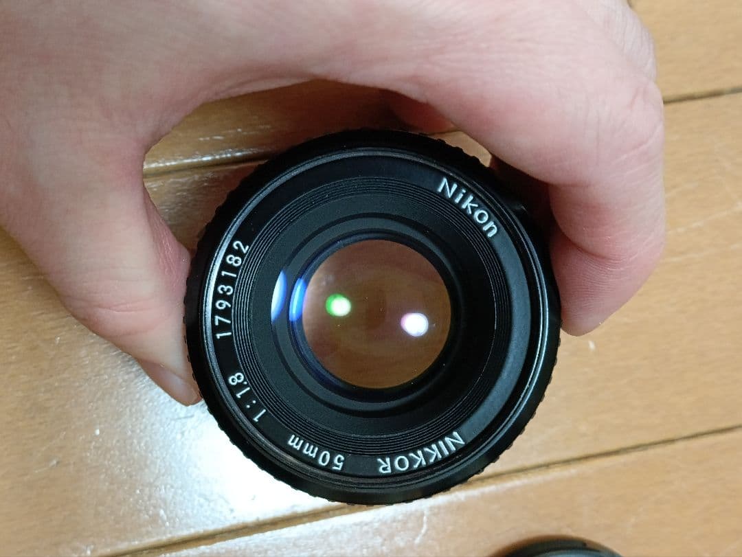 Nikon EM 本体 ＋ NIKKOR 50mm f/1.8 レンズセット