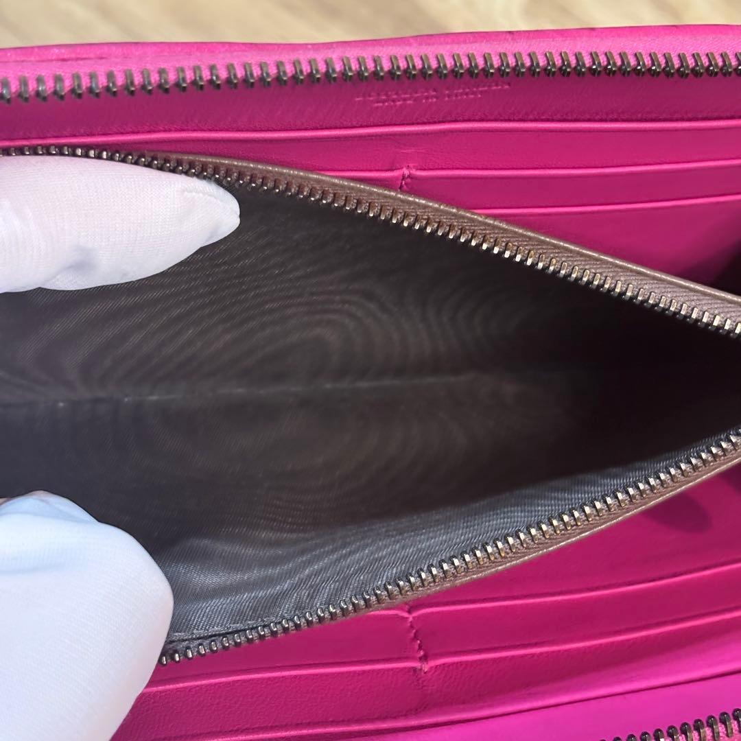 【美品】ボッテガヴェネタ ラウンドジップ アイヤーズ イントレチャート 長財布