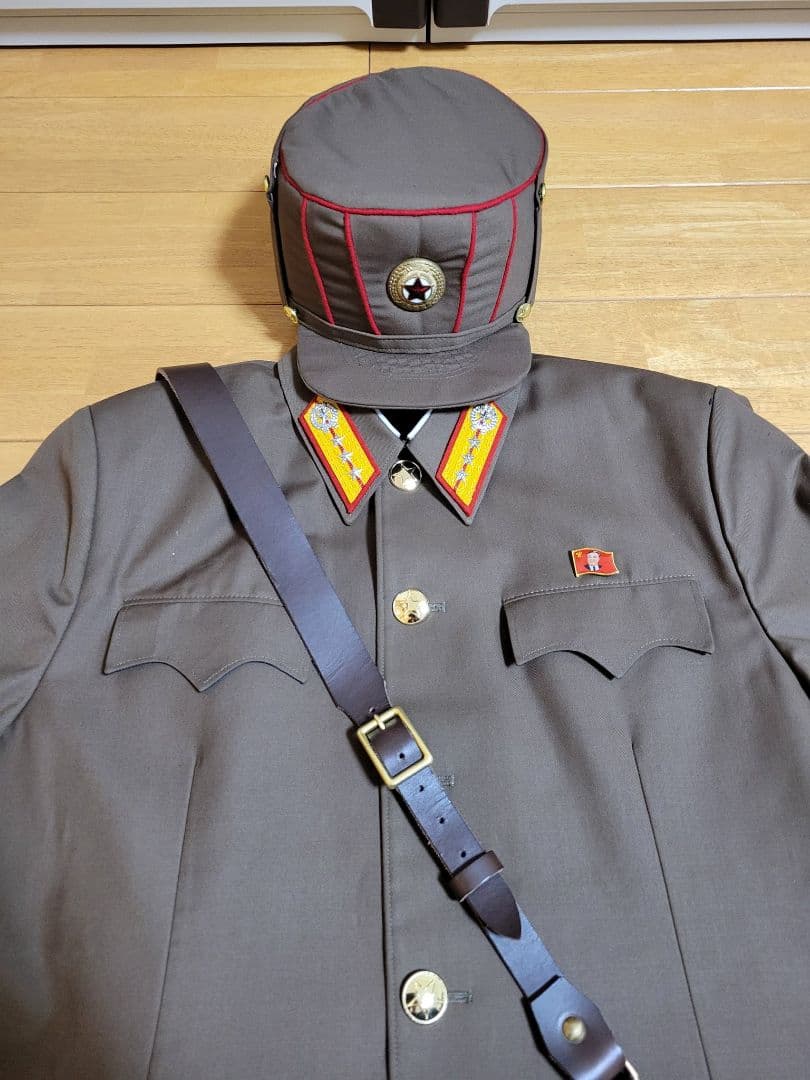 北朝鮮 朝鮮民主主義人民共和国 朝鮮人民軍 軍官用外出服 レプリカ 軍服