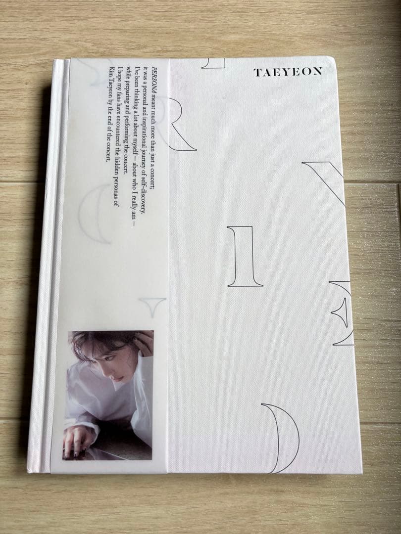 少女時代　テヨン　ペルソナ　PERSONA ポストカード付き