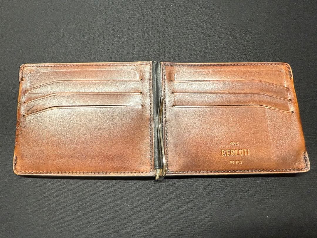 BERLUTI ブラウンレザー マネークリップ 保管袋付き