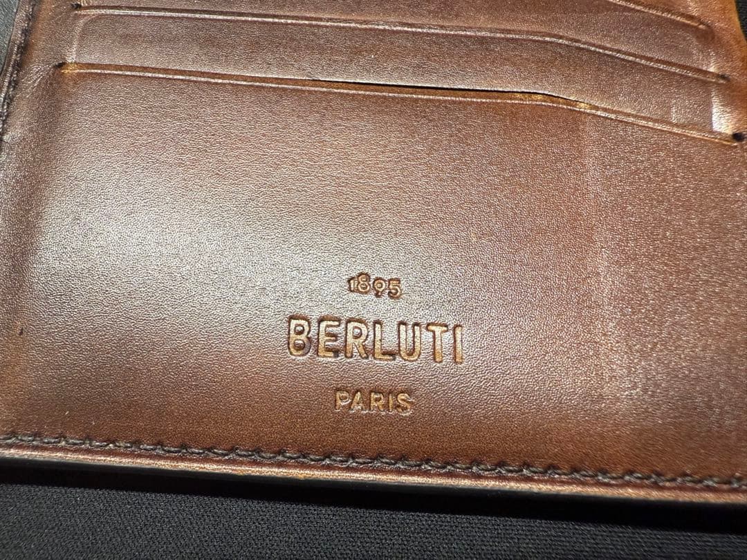 BERLUTI ブラウンレザー マネークリップ 保管袋付き