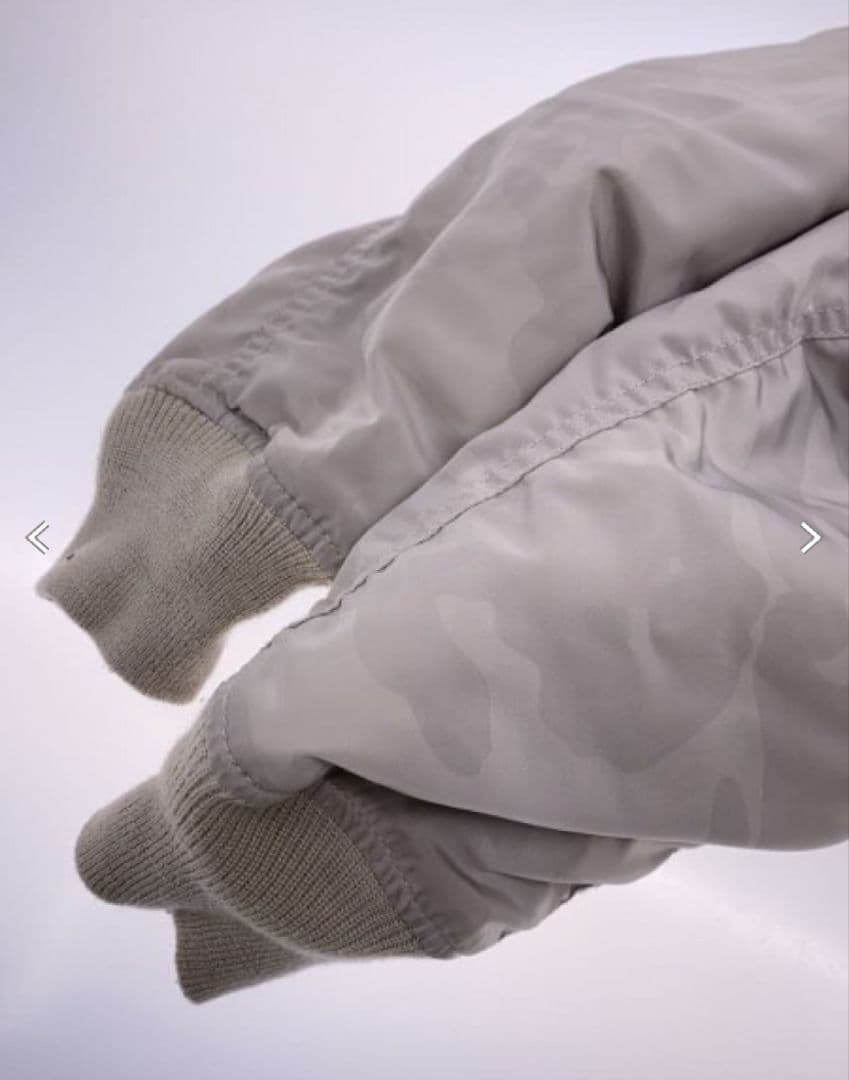 【美品】XLサイズ【カモフラ、ワッペン】【VIREX【MA-1】シルバーグレー