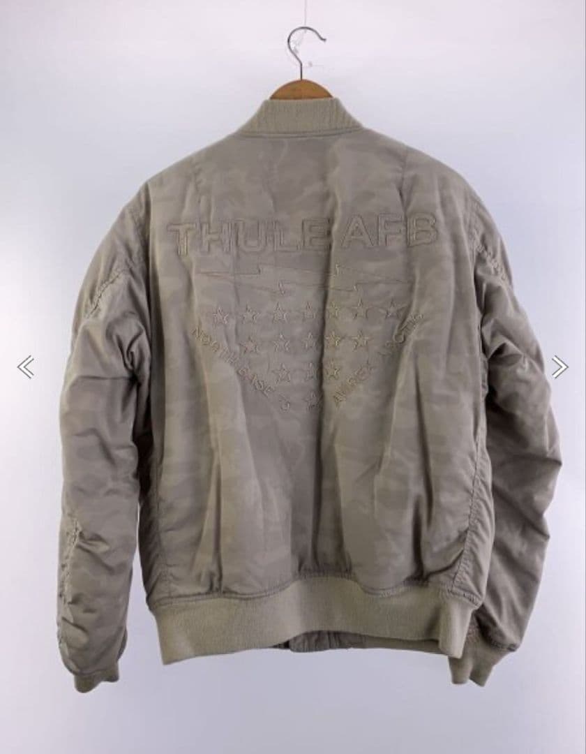 【美品】XLサイズ【カモフラ、ワッペン】【VIREX【MA-1】シルバーグレー