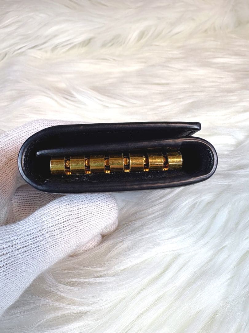SAINT LAURENT サンローラン　キーケース 6連　カサンドラ　黒
