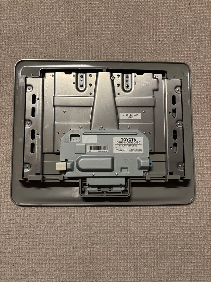 トヨタ　純正フリップダウンモニター　V12T-R68C