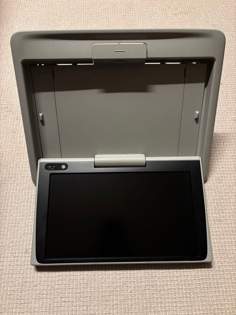 トヨタ　純正フリップダウンモニター　V12T-R68C