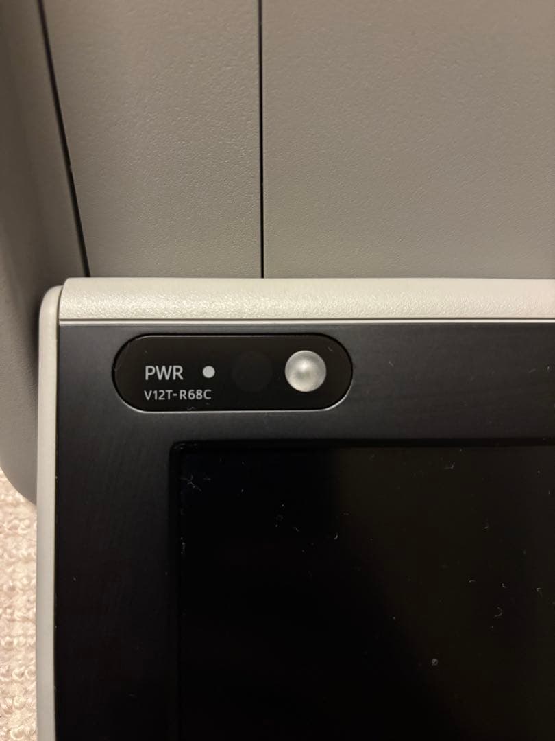 トヨタ　純正フリップダウンモニター　V12T-R68C