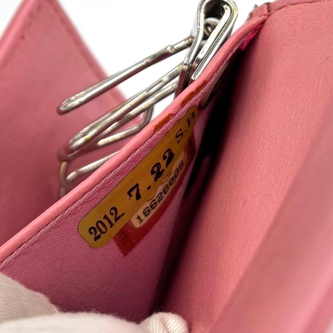 【良品】CHANEL シャネル ピンク キーケース カメリア ラムスキン 6連