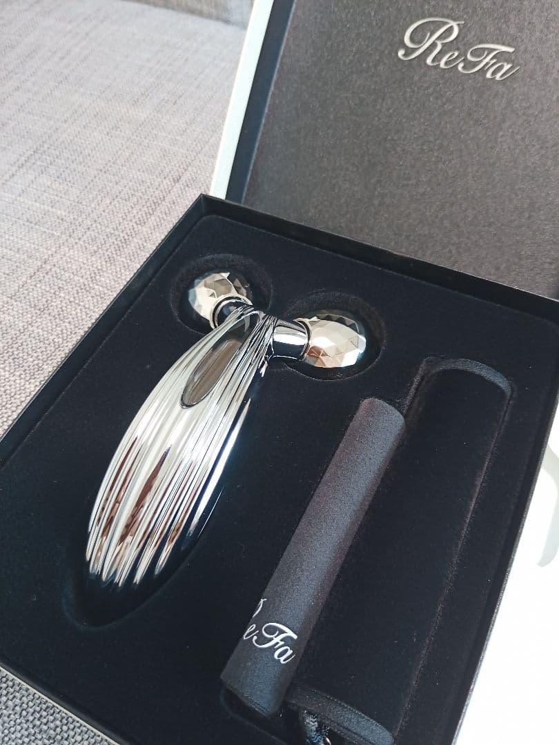 ReFa CARAT RAY リファカラット レイ　美顔ローラー