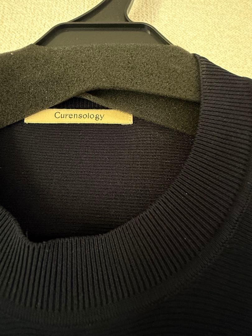 Curensologyテンセルポリエステルギャザープルオーバー