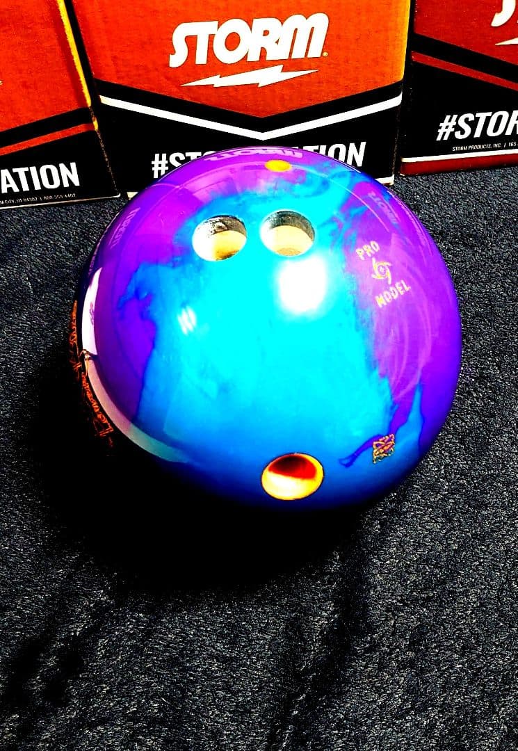 フィジックス プロモデル ボウリング ボール スポーツ ストーム