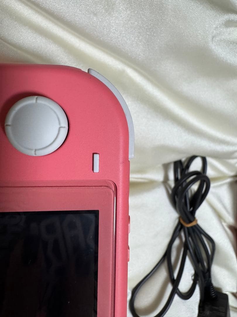 Nintendo Switch Lite ピンク 箱付き　充電器付