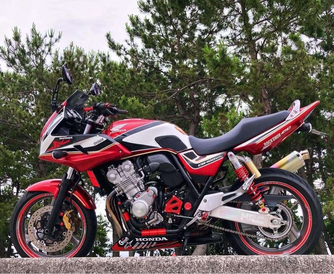 CB400 NC42 外装 マジカルレーシング製 アンダーカウル