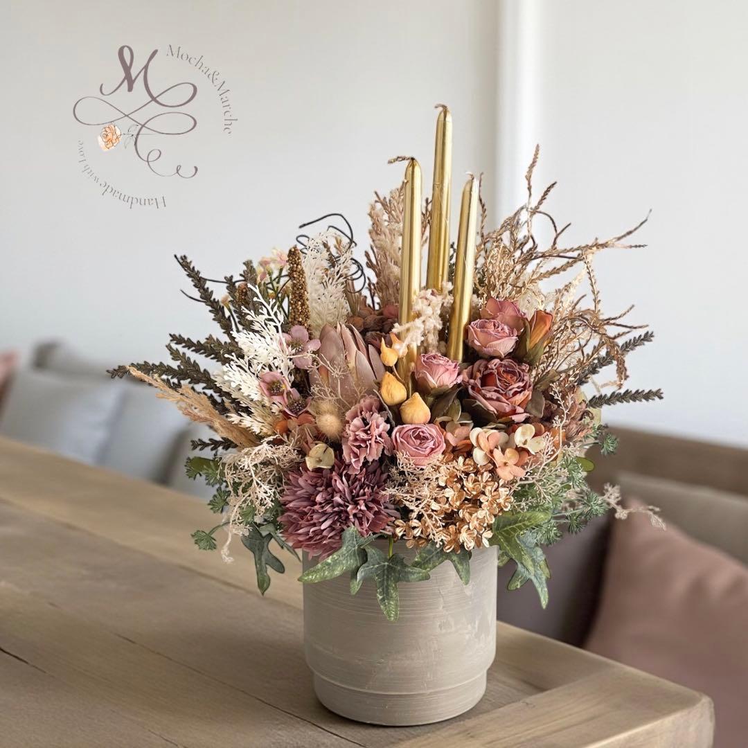 特別な夜を演出する、灯りのあるアレンジメント ドライスタイルクリスマスアレンジ