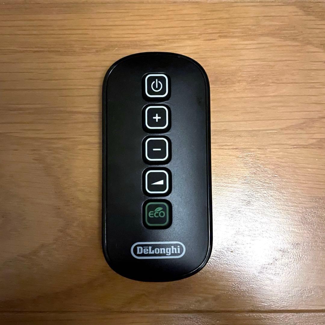 【美品】デロンギ マルチダイナミックヒーター リモコン付き De'Longhi