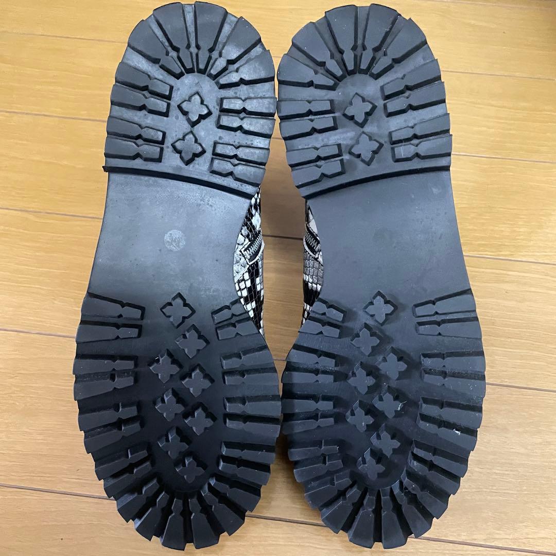 超美品 レア HARE パイソン柄 ショートブーツ レザー サイドジップ 厚底