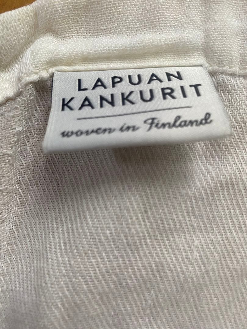 LAPUAN KANKURIT USVA リネンブランケット ホワイト