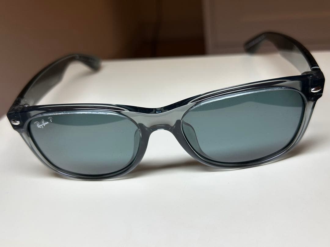 Ray-Ban 偏光サングラス グレー　RB2132-F