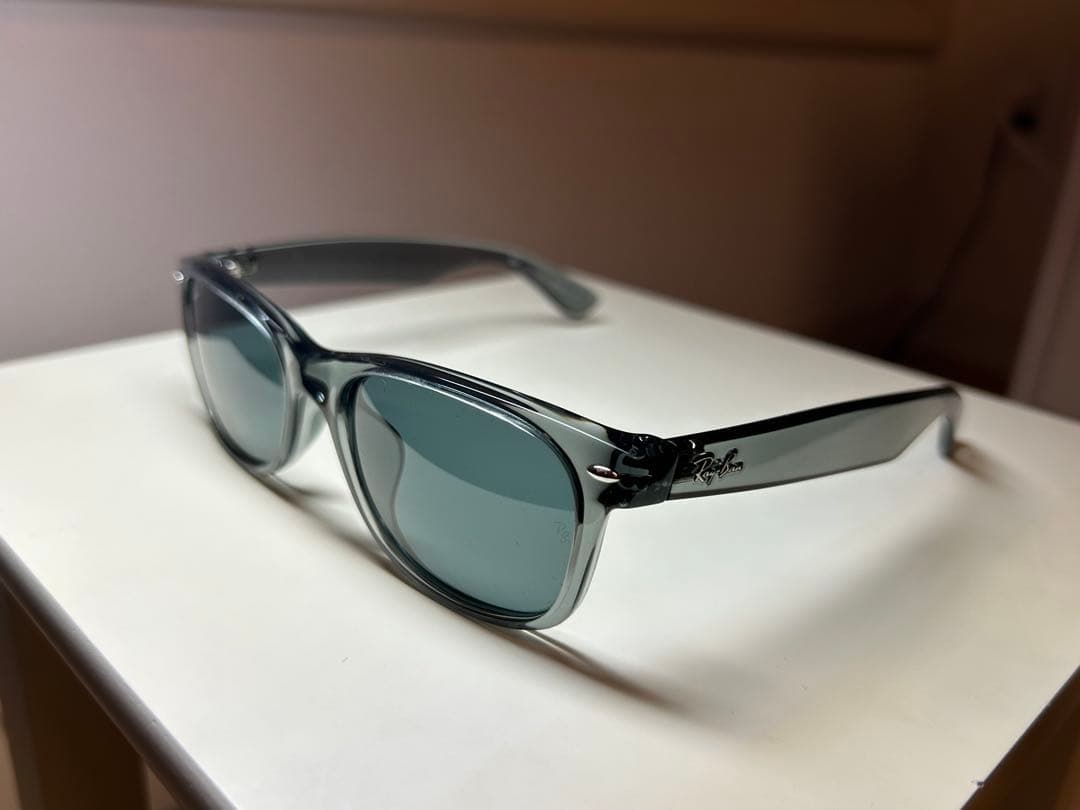 Ray-Ban 偏光サングラス グレー　RB2132-F