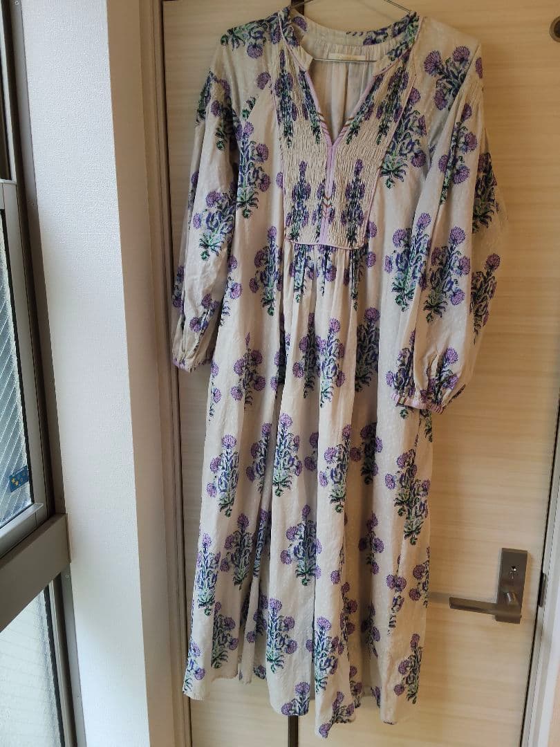 ヌキテパ　コットンジャガードマリーゴールドシャーリングドレス　ワンピース