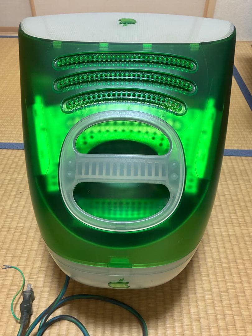 iMac グリーン
