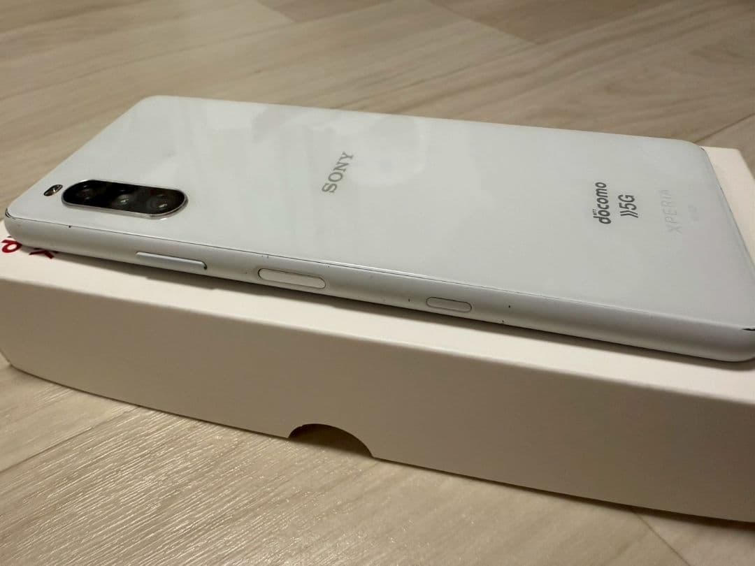 SONY XPERIA 10 III (docomo)　中古