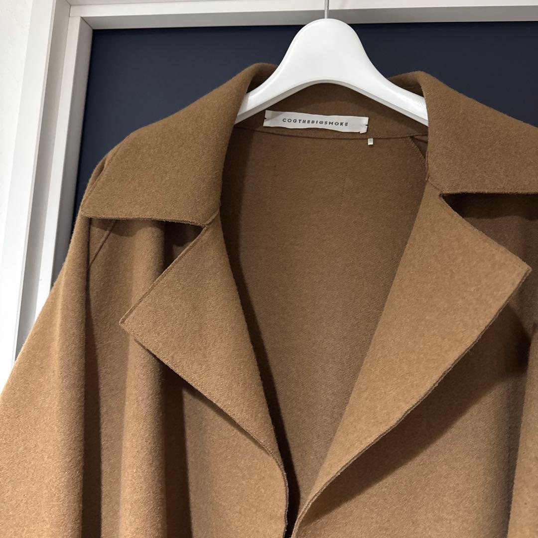 COGTHEBIGSMOKE コグザビッグスモーク スクエアコート キャメル
