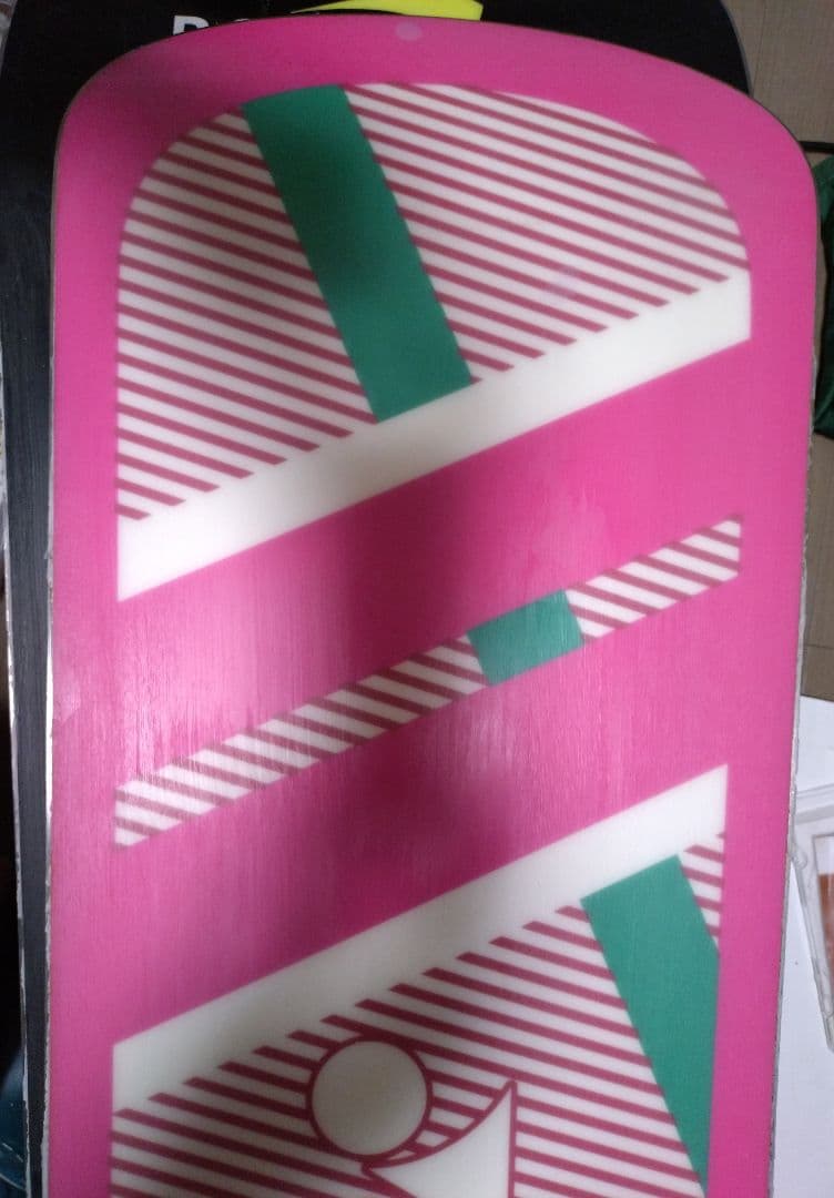 ま*】様 値下げ不可　YONEX UNFIX スノーボード 126センチ