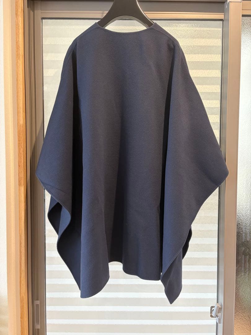 ICB ウール、カシミヤ　リバー ポンチョ