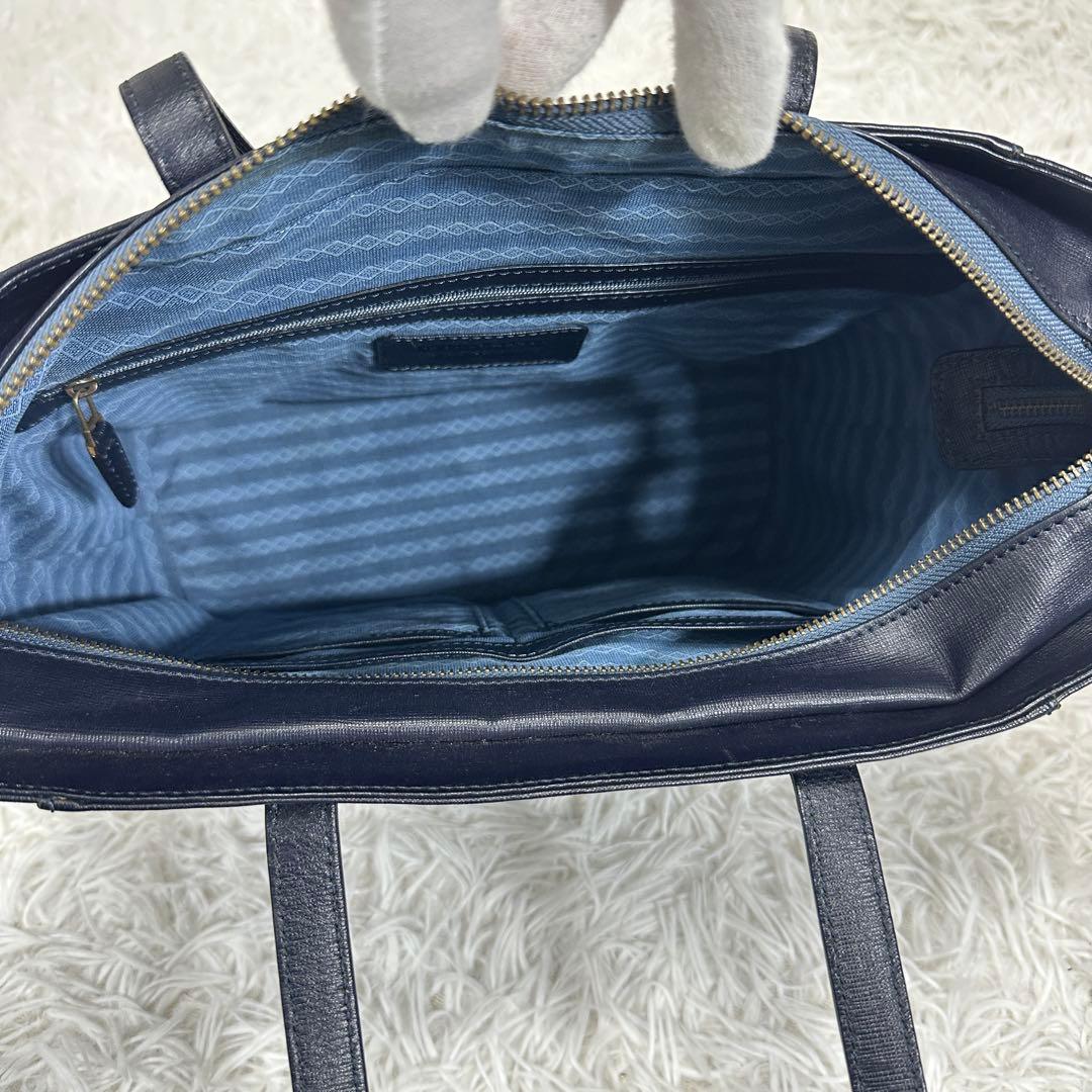 【マザーハウス】レザー トートバッグ 底鋲 A4可 肩掛け 通勤 通学