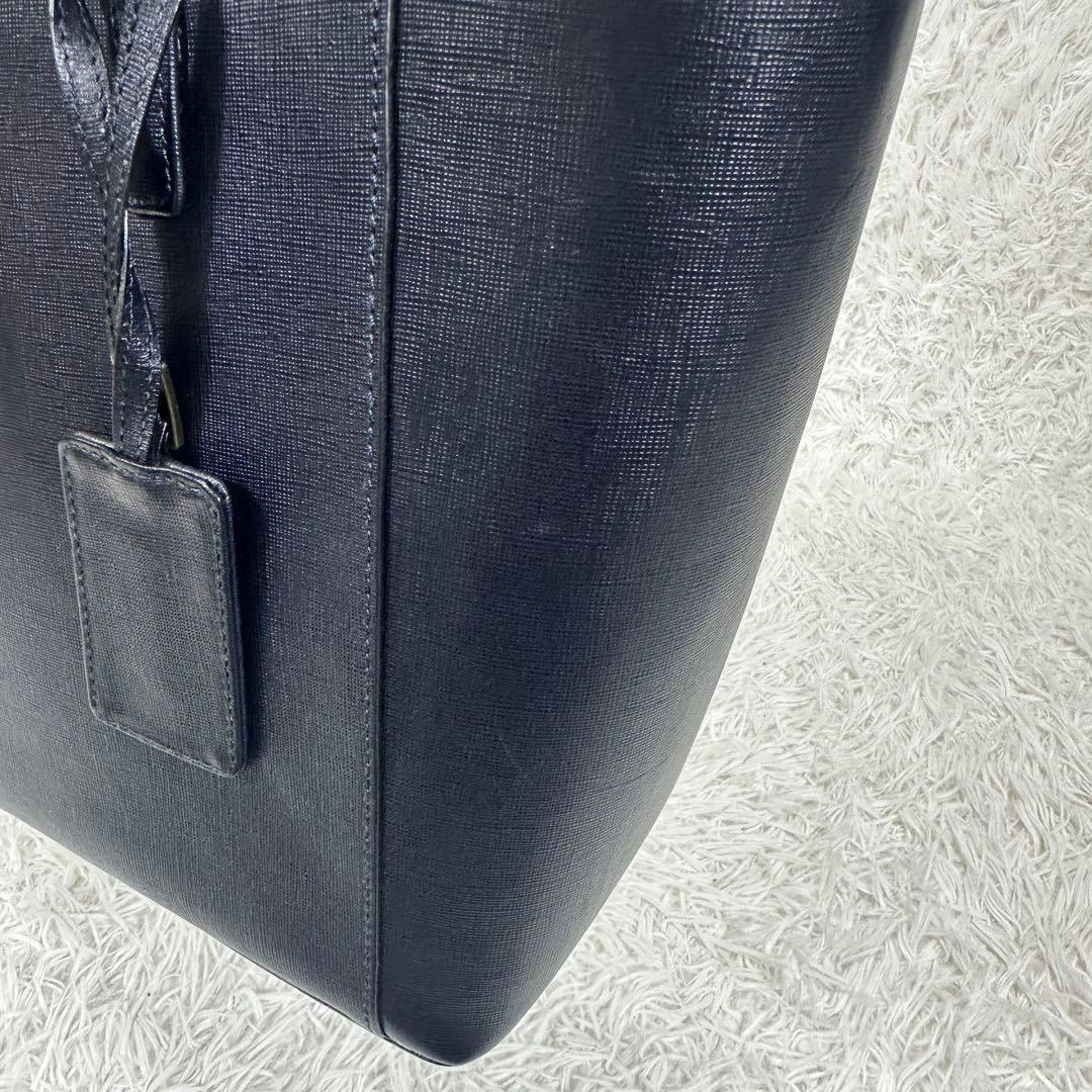 【マザーハウス】レザー トートバッグ 底鋲 A4可 肩掛け 通勤 通学