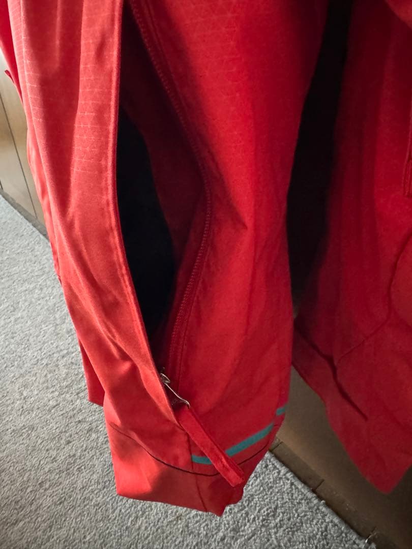 フェニックス phenix スキーウェア スキージャケット　レッド　M