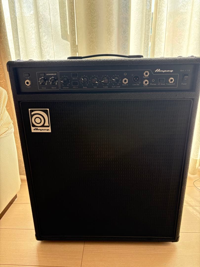 ジョッセAmpeg ベース用アンプ Scrambler