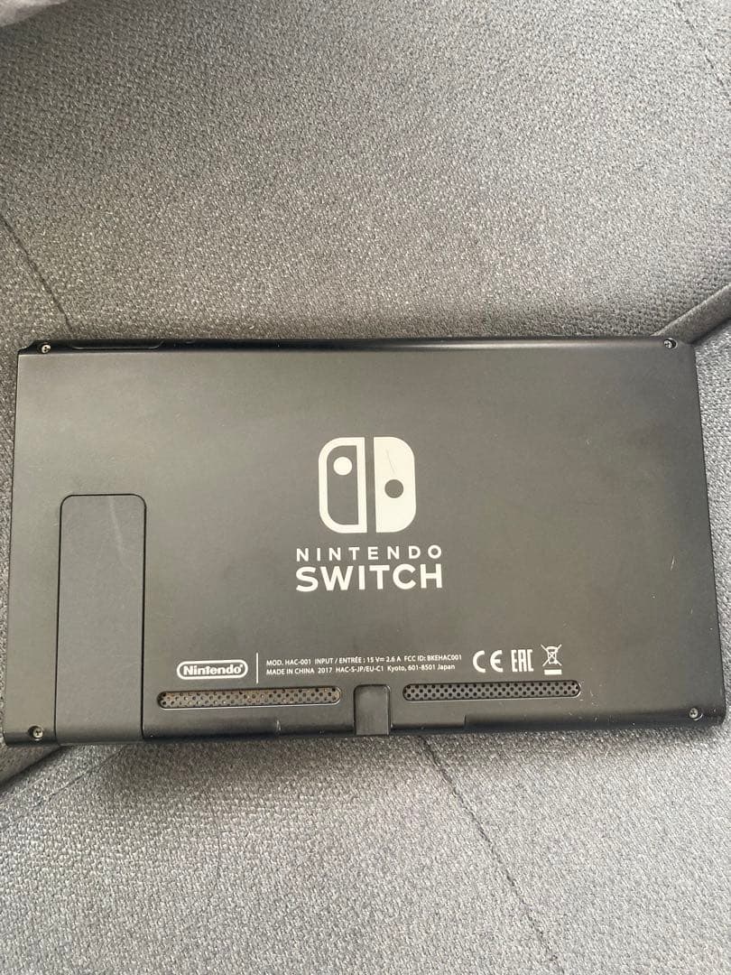 Nintendo Switch 本体 グレー ジョイコン赤