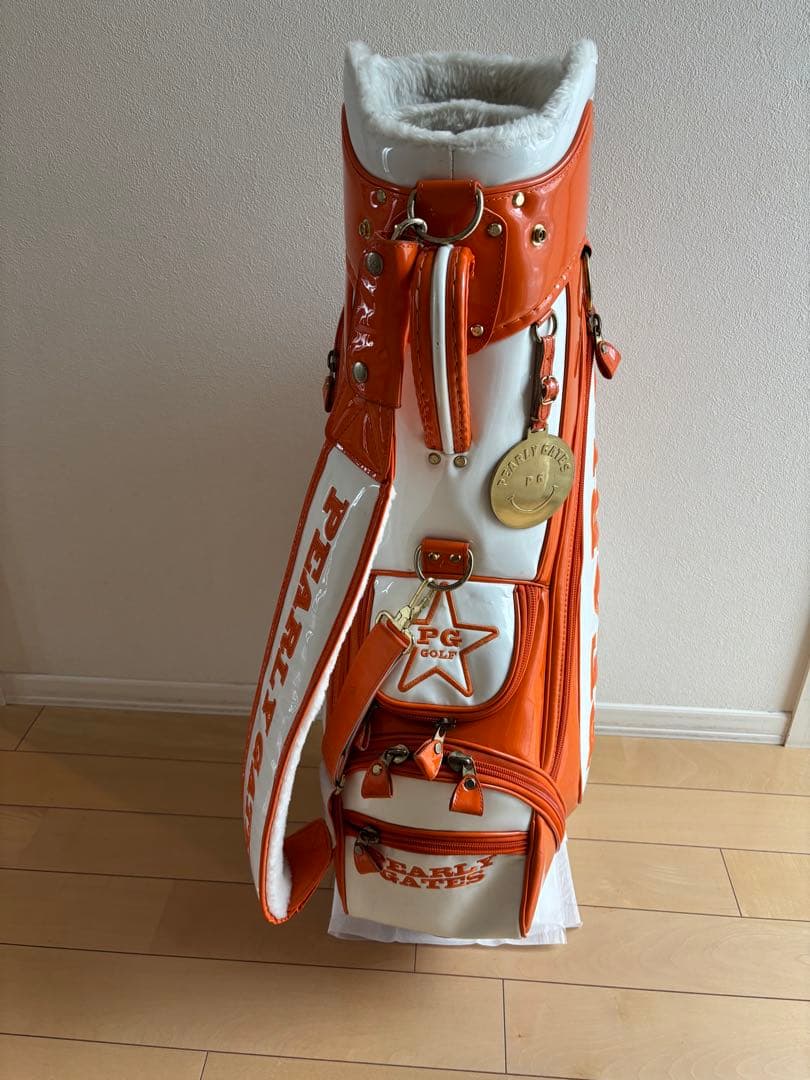 PEARLY GATES キャディバッグ と同色のヘッドカバーのセット