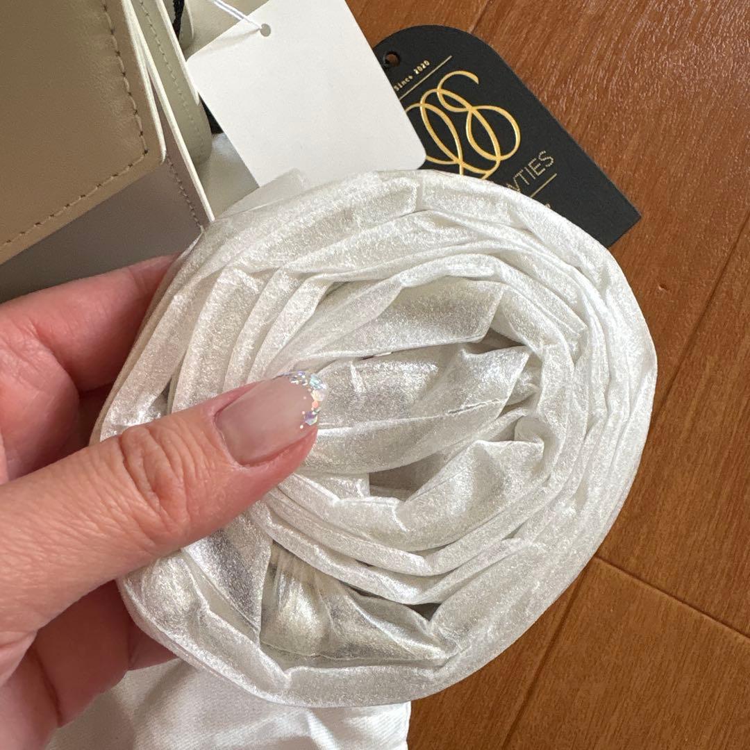 トゥエンティーズ バッグ　白