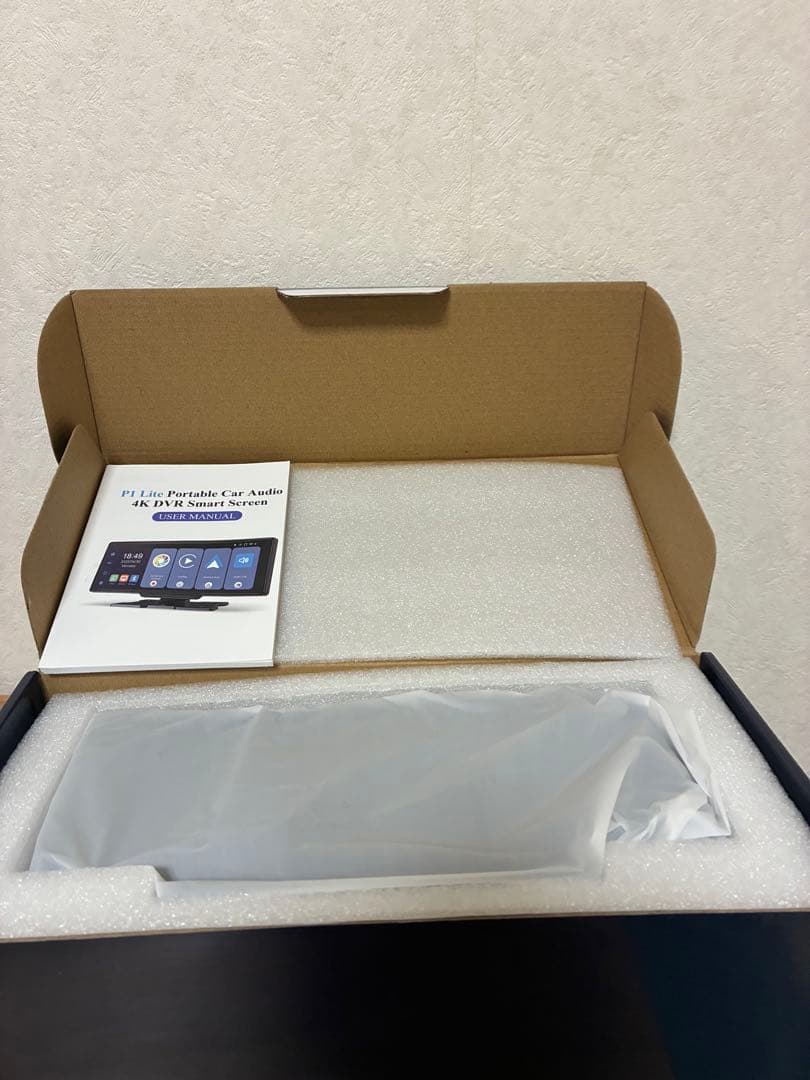 ディスプレイ　カーオーディオ オンダッシュモニター 4k